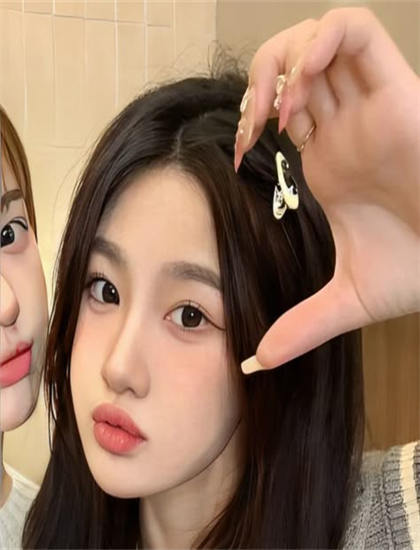 《新生从分手开始》角色研究：夜间拍摄的光线控制与画质 理解角色的文化意义